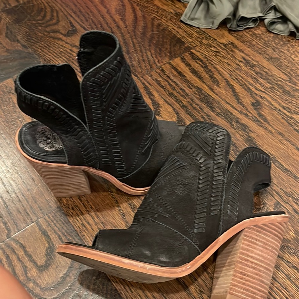 Vince Camuto peep toe block heeled sandals